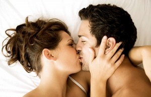 alg-kissing-couple-jpg-300x194