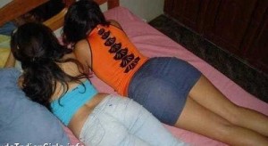 hostel-girl-sex-photos-kissing