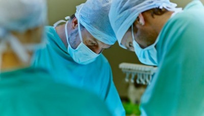 201605171154112267_Doctors-Conduct-First-Penis-Transplant-In-US-On-Cancer_SECVPF