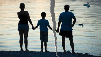 201611290901156395_children-affect-divorced-parents_secvpf